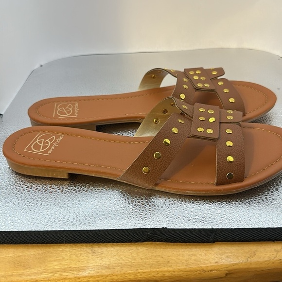 New without tags EG Everglades sandals. Size 11, all man-made material - Picture 2 of 7